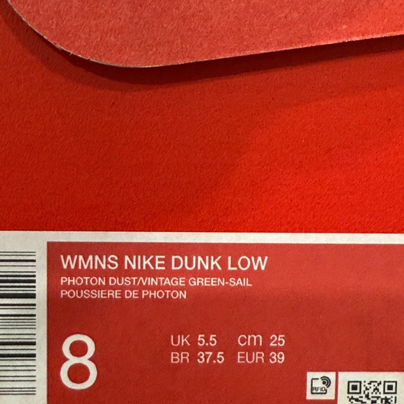 Nike dunk low size 8 - Picture 7 of 7